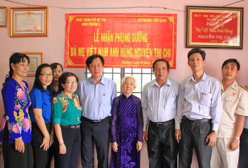 Petrolimex Tiền Giang nhận phụng dưỡng Mẹ VNAH Nguyễn Thị Chi