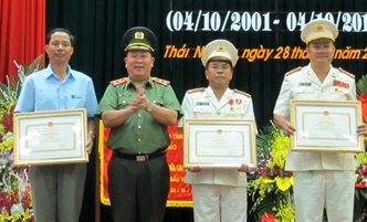 Petrolimex Bắc Thái nhận Bằng khen đơn vị xuất sắc trong PCCC
