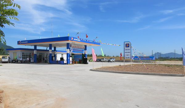 Opening of Ky Tan service station on National Highway 12A (Vung Ang - Laos)