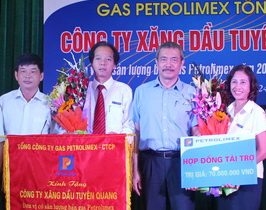 PGC tôn vinh Petrolimex Tuyên Quang có sản lượng gas tăng 20% hàng năm