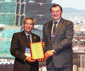 Petrolimex Sài Gòn nhận giải thưởng ARE-QP Award 2015 do ANQ trao tặng