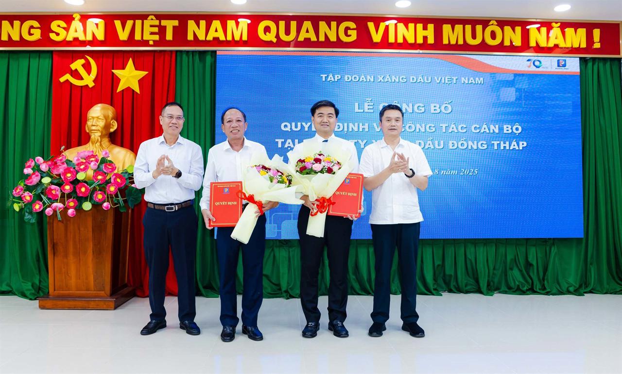 Lễ công bố quyết định về công tác cán bộ tại Công ty Xăng dầu Đồng Tháp