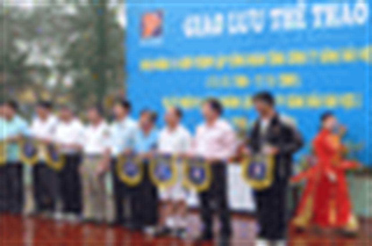 Giao lưu Thể thao chào mừng 15 năm ngày thành lập Công đoàn Tổng công ty Xăng dầu Việt Nam