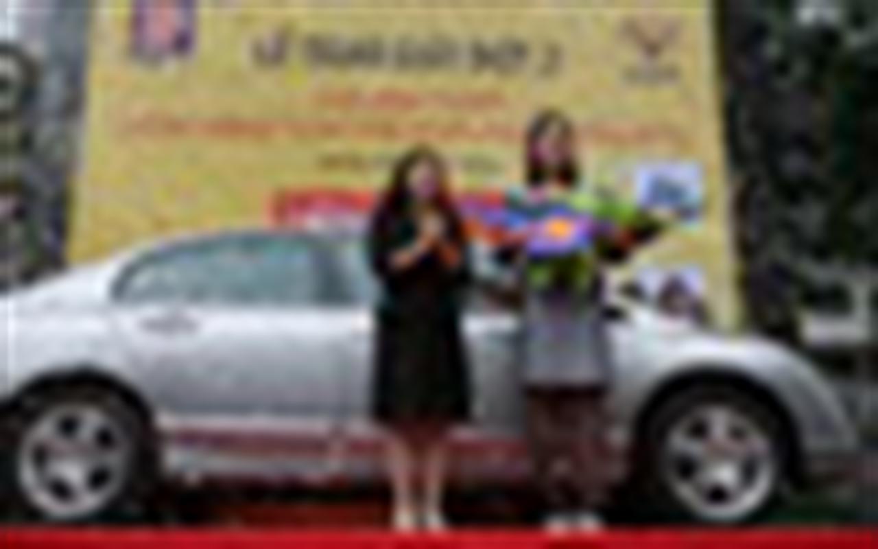 Lễ trao thưởng đợt 2 chương trình "Đồng hành cùng thẻ xăng dầu Petrolimex"