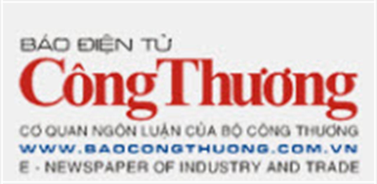 Lần thứ 4 liên tiếp giảm giá, tăng thuế nhập khẩu xăng dầu