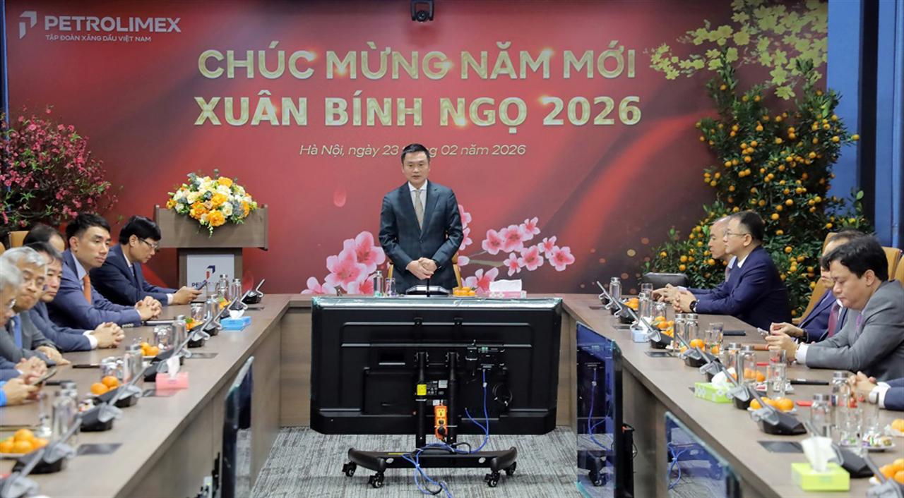 Tân niên Bính Ngọ ngập tràn năng lượng và khí thế lao động tại Petrolimex