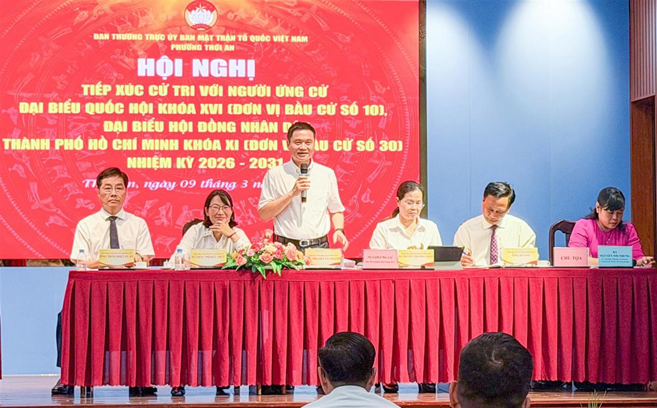 Ứng cử viên ĐBQH Phạm Văn Thanh: Trong khó khăn, doanh nghiệp nhà nước cần sẵn sàng hi sinh lợi nhuận vì lợi ích quốc gia để bảo đảm nguồn cung xăng dầu cho nền kinh tế