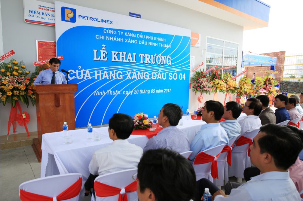 Khai trương CHXD  số 04 nhân 127 năm ngày sinh Chủ tịch Hồ Chí Minh