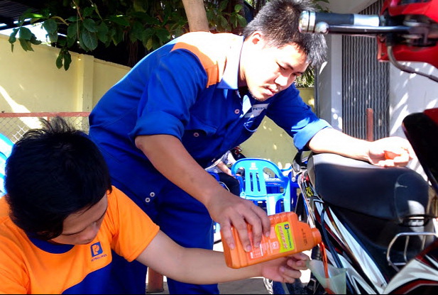 Ngày hội bán hàng của Đoàn Thanh niên Petrolimex Khánh Hòa