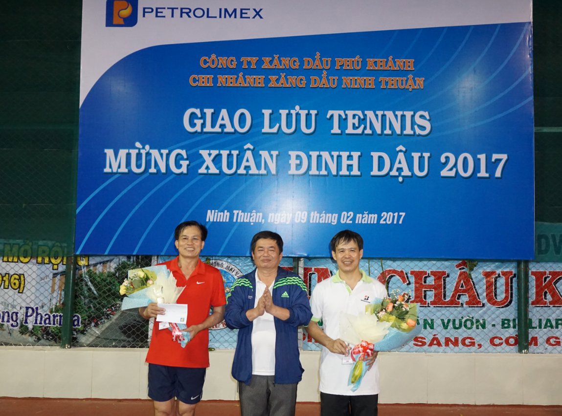 Giao lưu tennis mừng xuân Đinh Dậu 2017