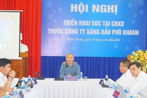 Tin ảnh: Hội nghị triển khai DOC tại Công ty Xăng dầu Phú Khánh