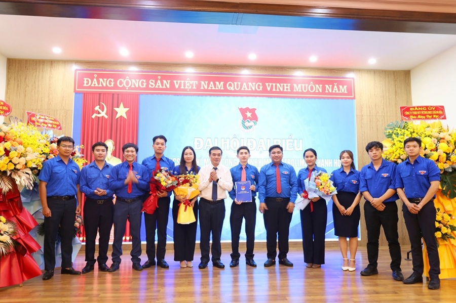 Tuổi trẻ Petrolimex Khánh Hòa – Tiên phong vươn xa