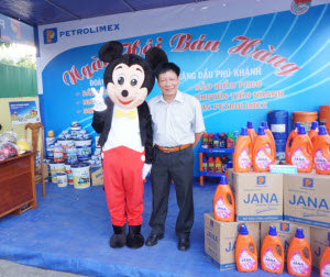 "Ngày hội bán hàng" Petrolimex Khánh Hòa