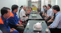 Thăm hỏi, động viên gia đình nạn nhân vụ hỏa hoạn
