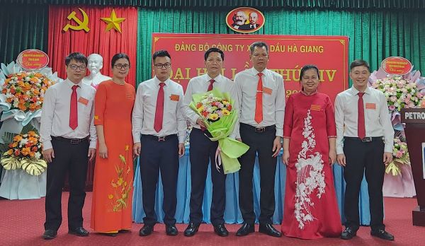Đoàn kết, đổi mới, trách nhiệm, an toàn, hiệu quả