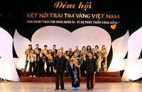 Trái tim vàng nhân ái - Vì sự phát triển cộng đồng