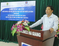 Nâng cao kiến thức pháp luật cho người lao động