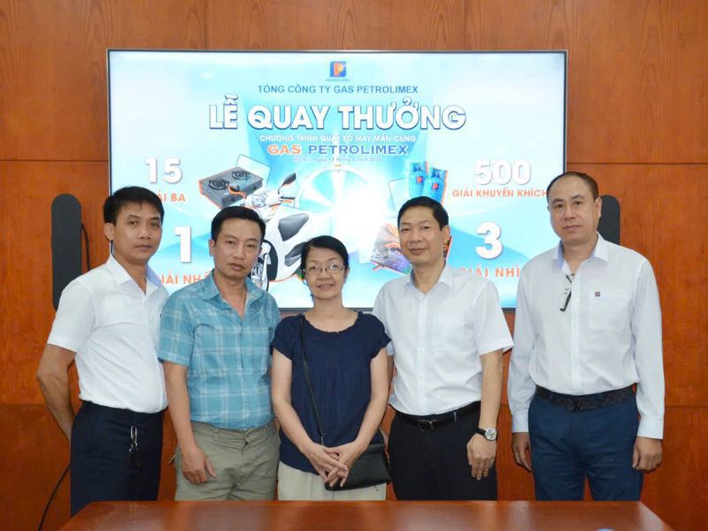 Gas Petorlimex tổ chức lễ quay thưởng chương trình Quay số may mắn cùng Gas Petrolimex