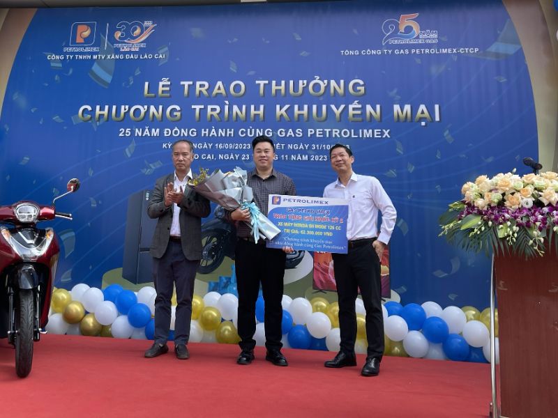 Lễ trao trao thưởng chương trình khuyến mại “25 năm đồng hành cùng Gas Petrolimex”