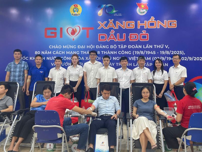 Gas Petrolimex tiếp tục lan tỏa chương trình "Giọt Xăng hồng - Giọt Dầu đỏ"