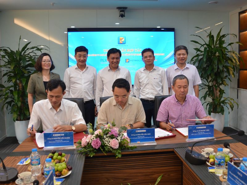 Hội nghị sơ kết công tác thi đua khen thưởng 6 tháng đầu năm 2024 Cụm thi đua số 2