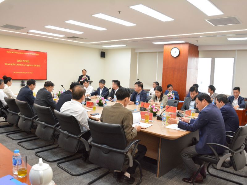 Tổng công ty Gas Petrolimex tổ chức hội nghị tổng kết công tác Đảng năm 2024 và đề ra phương hướng, nhiệm vụ công tác Đảng bộ năm 2025