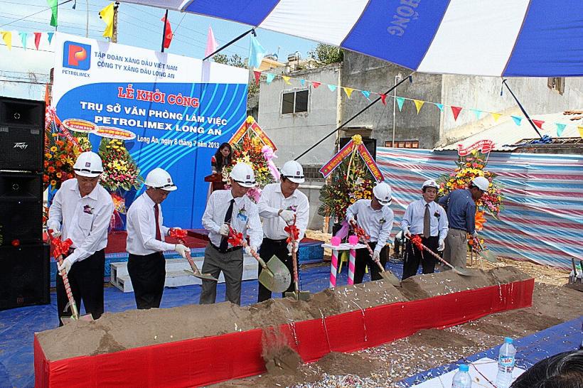 Chính thức khởi công xây dựng trụ sở Văn phòng Petrolimex Long An