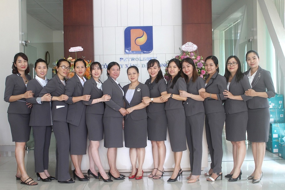 Họp mặt kỷ niệm Quốc tế phụ nữ 8/3