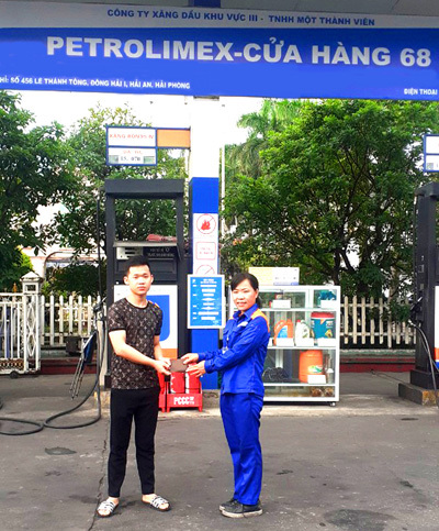Tình người tại Petrolimex - Cửa hàng 68