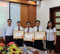Lễ trao tặng Huy hiệu Đảng đợt 19.5.2013