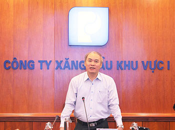 Tập đoàn Xăng dầu Việt Nam làm việc với Công ty Xăng dầu khu vực I