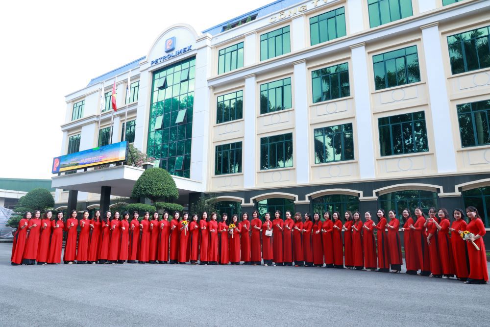 Cảm xúc tháng 10