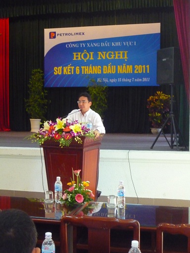 Hội nghị sơ kết 6 tháng dầu năm 2011 Công ty Xăng dầu khu vực I