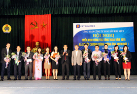 Hưởng ứng thi đua thực hiện giao tiếp văn minh trong bán hàng