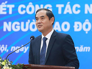 Thư chúc tết gửi cán bộ công nhân viên