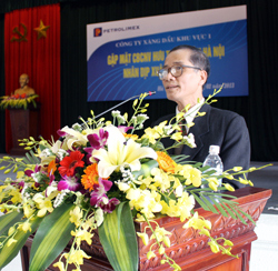 Đồng hành với mùa xuân.