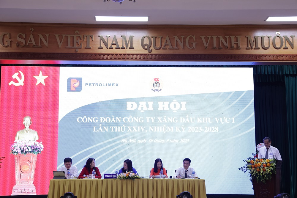 Công đoàn Công ty Xăng dầu Khu vực I- Đồng hành cùng sự phát triển của Công ty, vì lợi ích của người lao động.