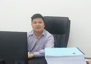 Vợ tôi! Cô gái xăng dầu