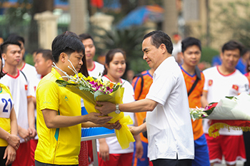 Video: Sôi động ngày hội Văn hóa - Thể thao
