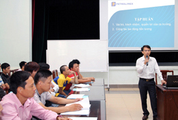 Tập huấn nghiệp vụ Ca trưởng Cửa hàng bán lẻ xăng dầu