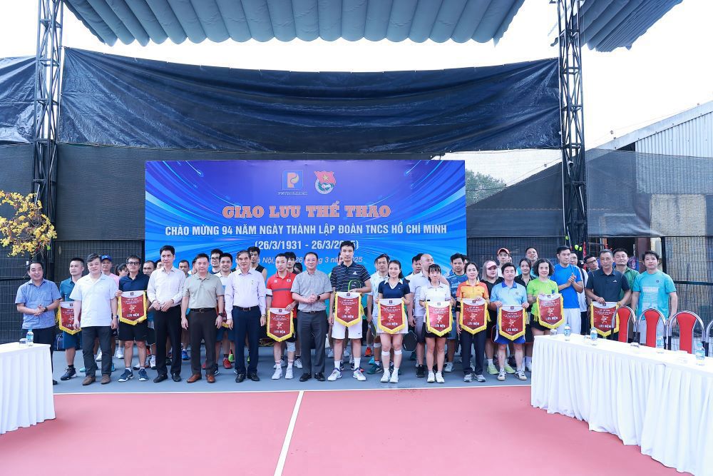Hoạt động chào mừng 94 năm ngày thành lập đoàn Thanh niên Cộng sản Hồ Chí Minh: Khỏe để sản xuất kinh doanh giỏi