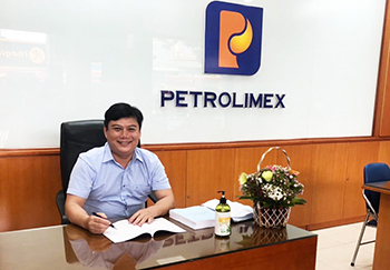 Cửa hàng xăng dầu Petrolimex Hà Nội phòng ngừa CÔ - VI (*)