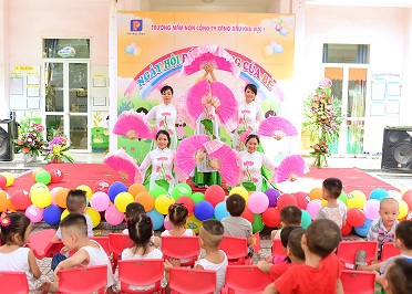 Trong sáng trời thu