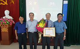 Vinh dự, Tự hào - Huy hiệu 30 năm tuổi Đảng