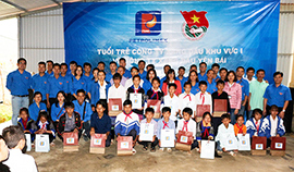 Trao yêu thương, nhận nghĩa tình