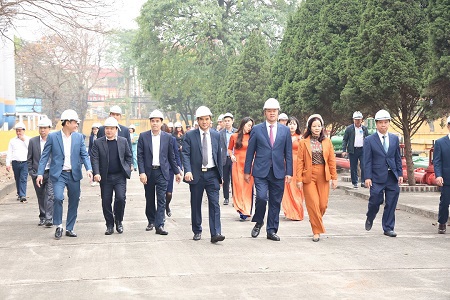 Đoàn công tác UBND Thành phố Hà Nội đến thăm, động viên sản xuất kinh doanh đầu năm 2023 tại Công ty Xăng dầu Khu vực I