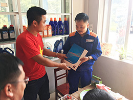 Hành trình về nguồn và cảm xúc tháng  5
