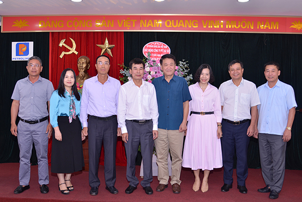 Tuổi 24 sức trẻ vươn lên