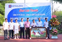 Giao lưu tennis kỷ niệm 20 năm thành lập PTS Hà Tây