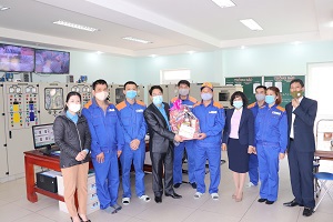 LĐLĐ huyện Thủy Nguyên thăm và chúc Tết đoàn viên CNLĐ XNXD K131
